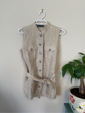 Embassy Row Petites Sleeveless Linen Button-Front Tunic with Belt - Beige